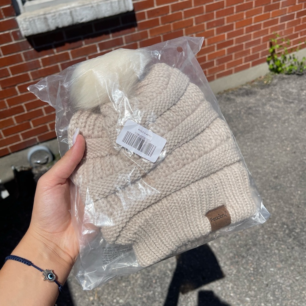 Really cute high quality lined winter hats!!